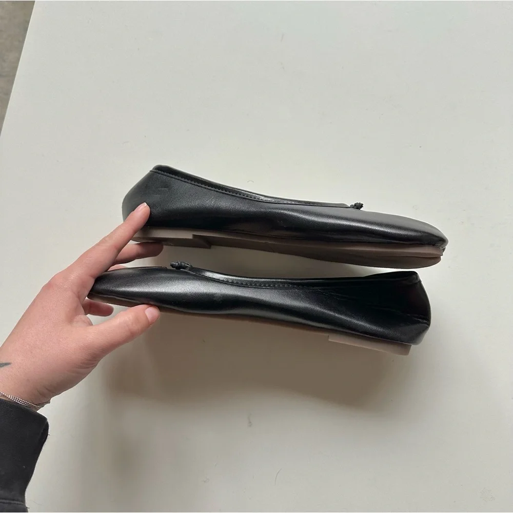 Black Tabi Split Toe Vegan Leather Black EU 39 8-8.5 Ballet Flats Avant Garde - Picture 3 of 7